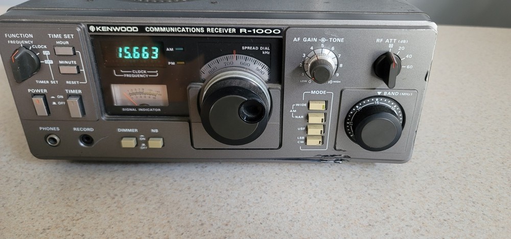 KENWOOD RECEIVER R 1000