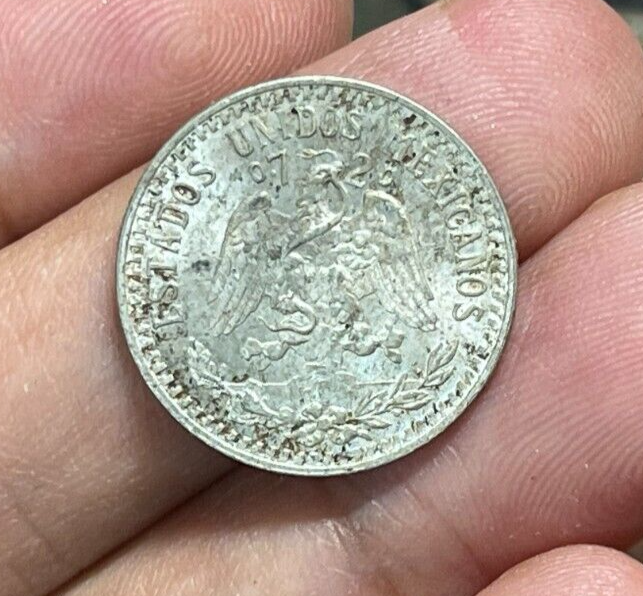 1939 Mexico 20 Centavos Silver Coin Excellent Condition