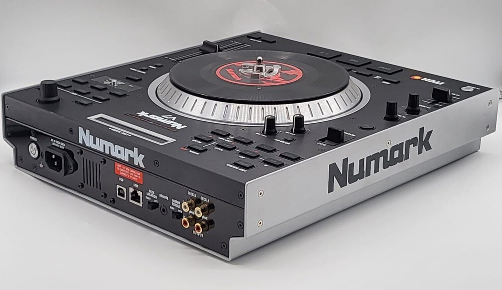 Numark V7 Motorized Turntable Software Controller Pair