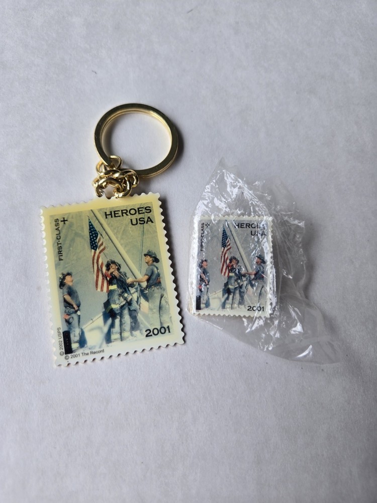 9/11 Firefighter Pin And Key Chain