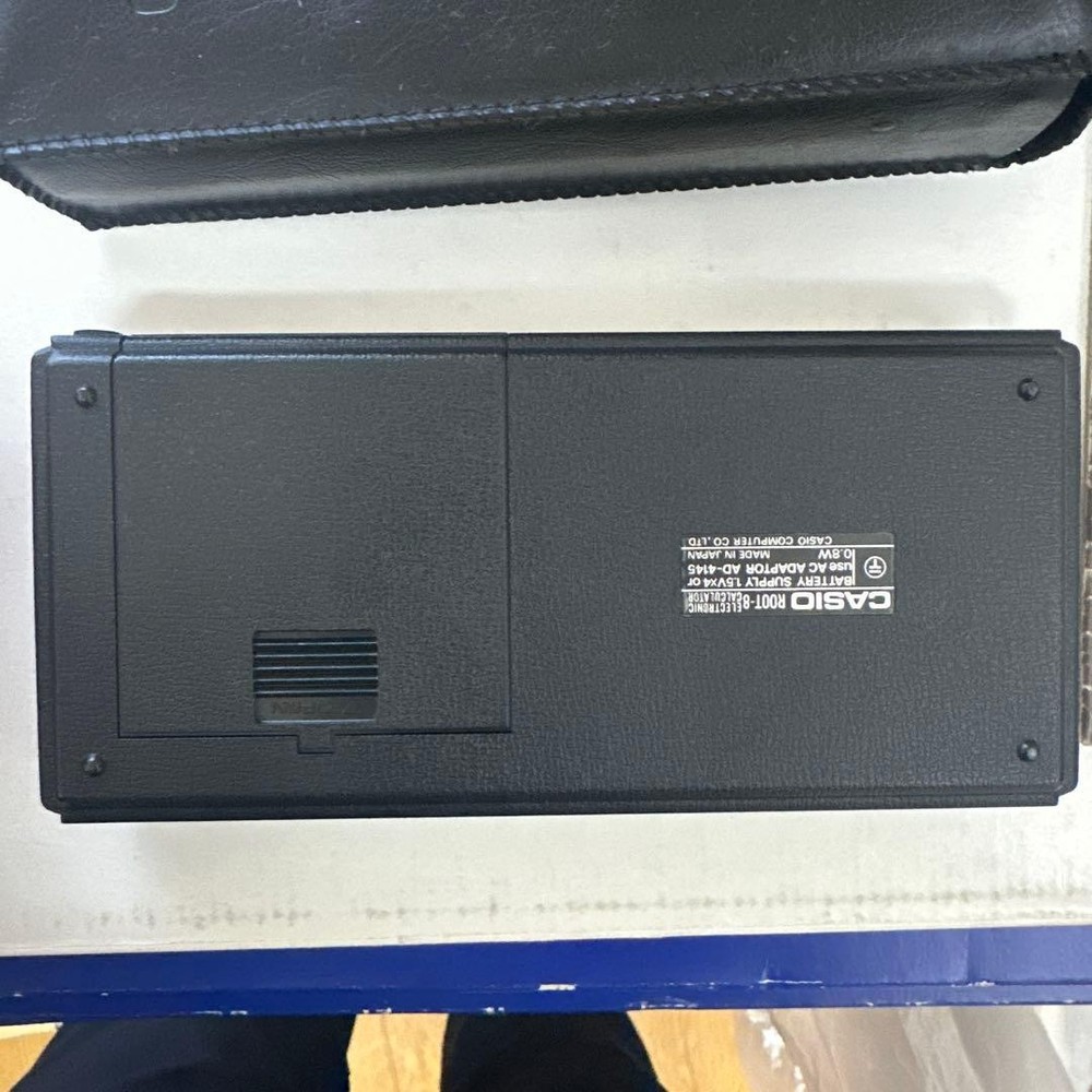 CASIO ROOT-8 electronic calculator with case #998742