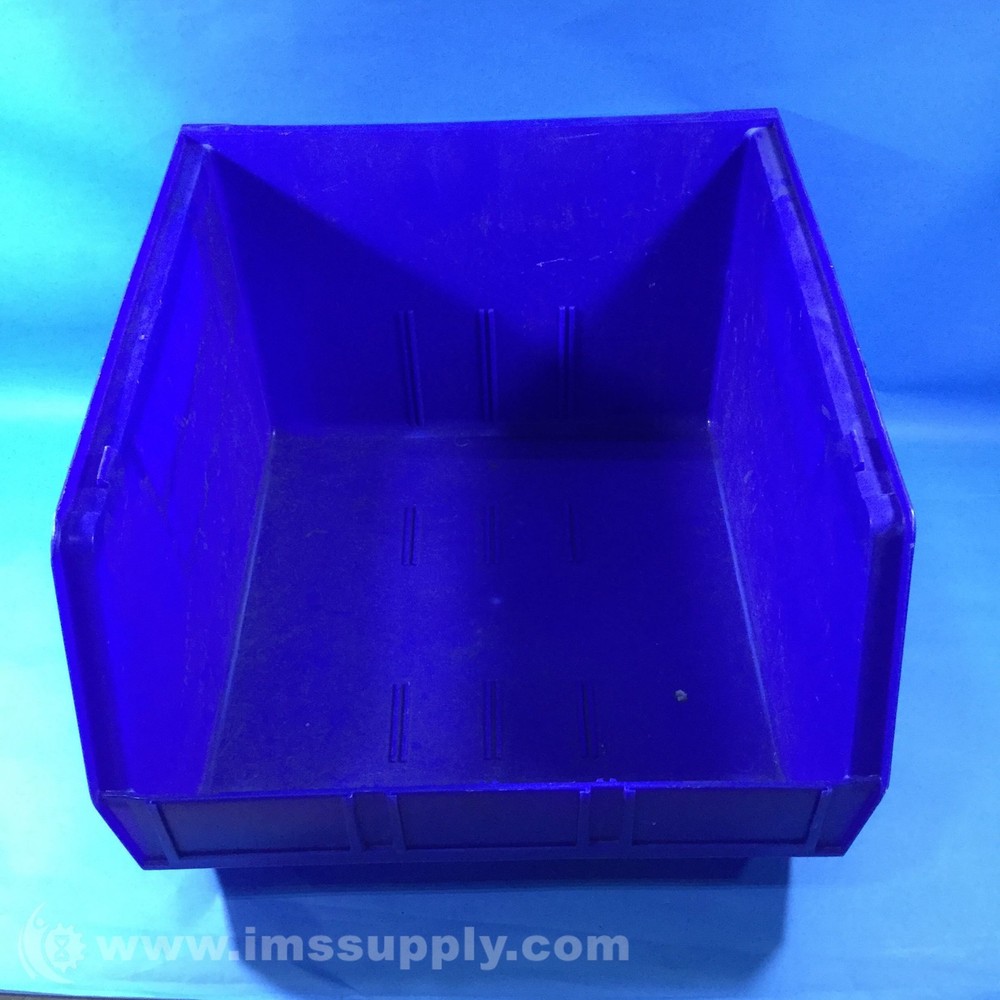 Akro Mils 30-270 Plastic Stackable Bin USIP