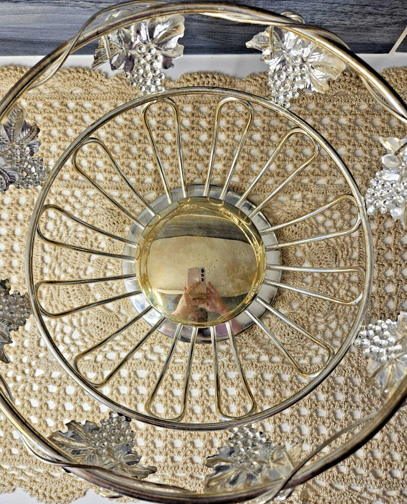 Vintage Studio Silversmiths Wire Fruit Bread Basket Ornate Grape Clusters (read)