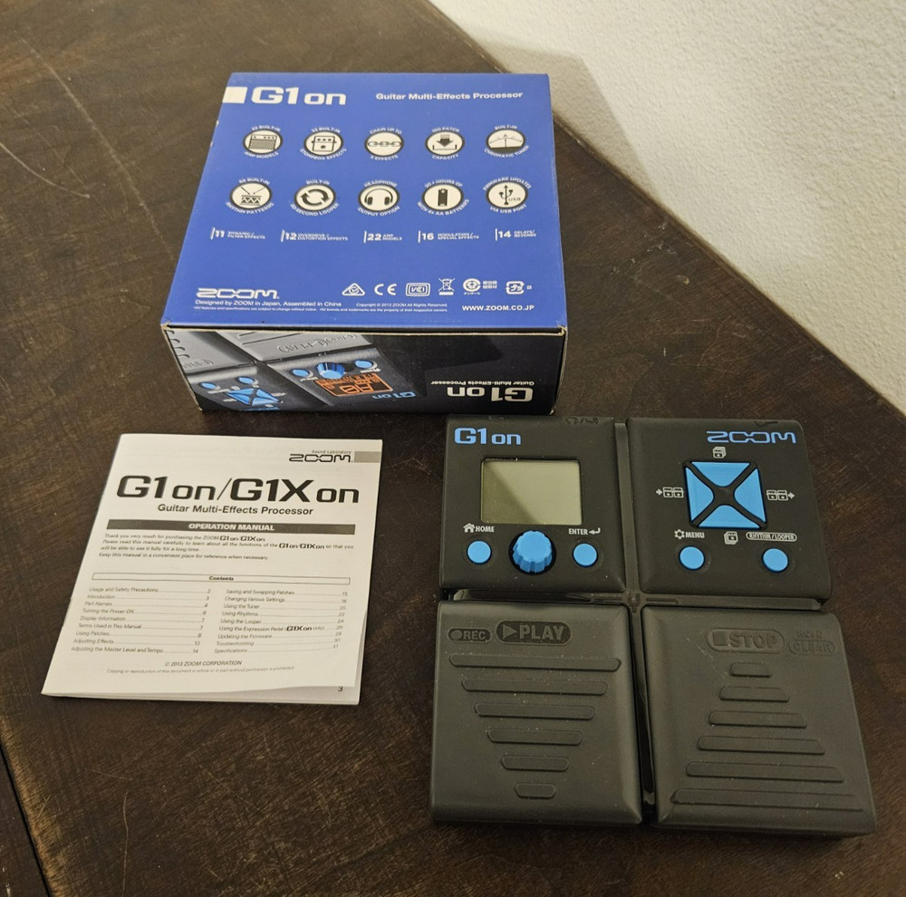 ZOOM G1 on Guitar Multi-Effects Processor with Box and Manual