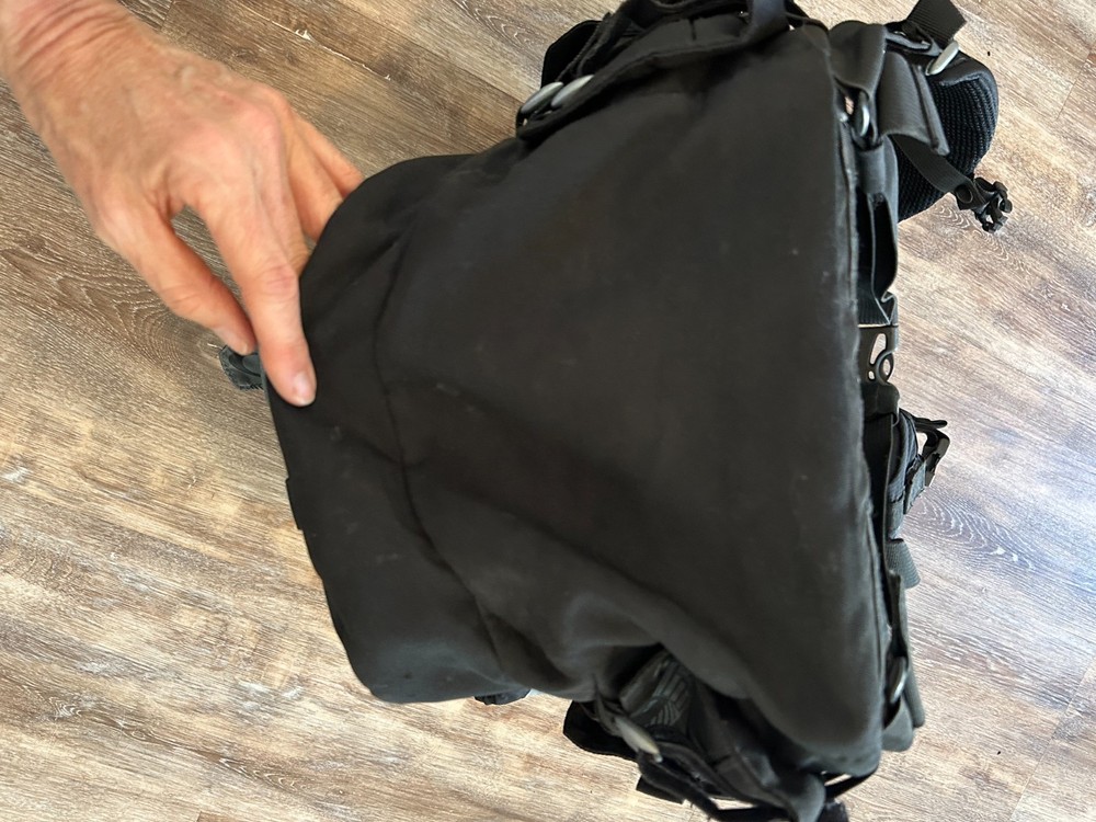 Oakley Mechanism Tactical Backpack Standard Issue Field Gear Gorpcore Rugged