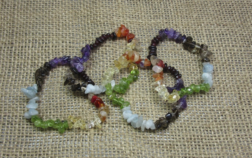 Chakra Chip Bracelet ~ Stretch ~ Crystal Healing