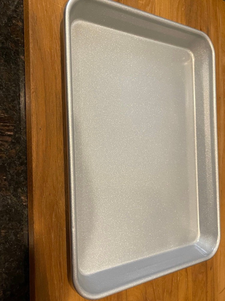 Nordic Ware Quarter Sheet Baking Pan
