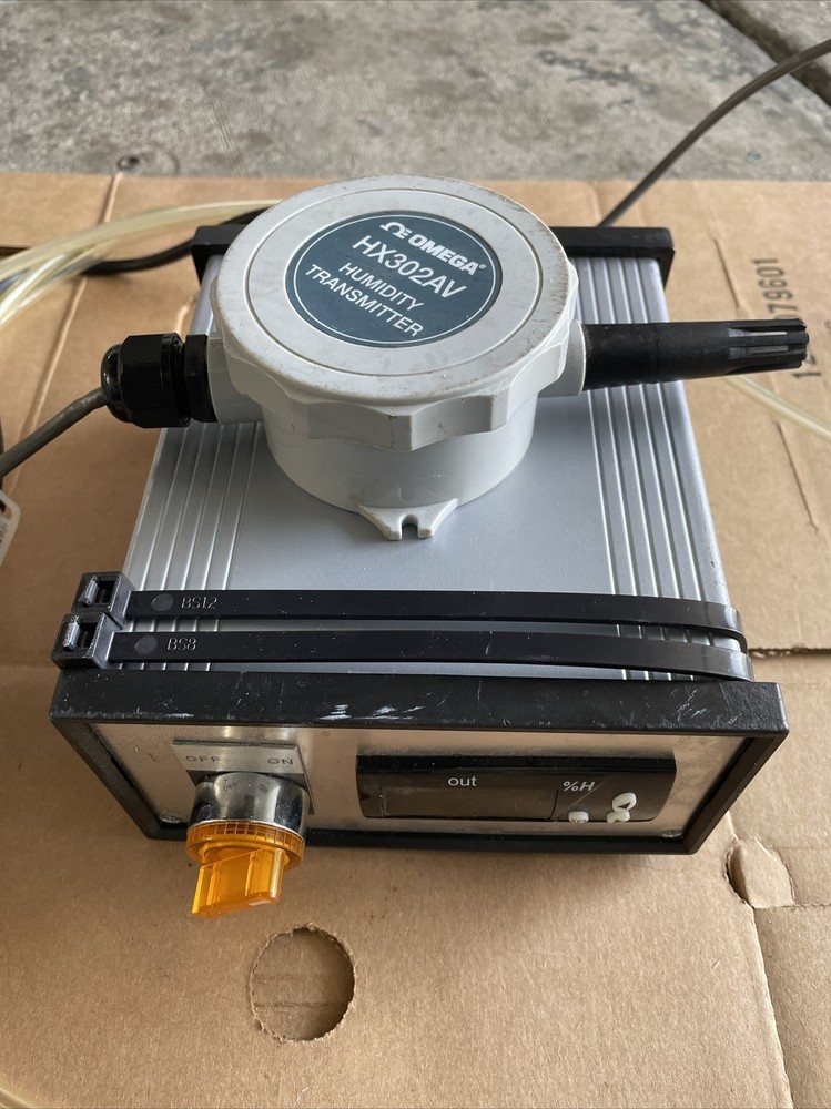 Omega HX302AV Humidity Transmitter - And Controller Box