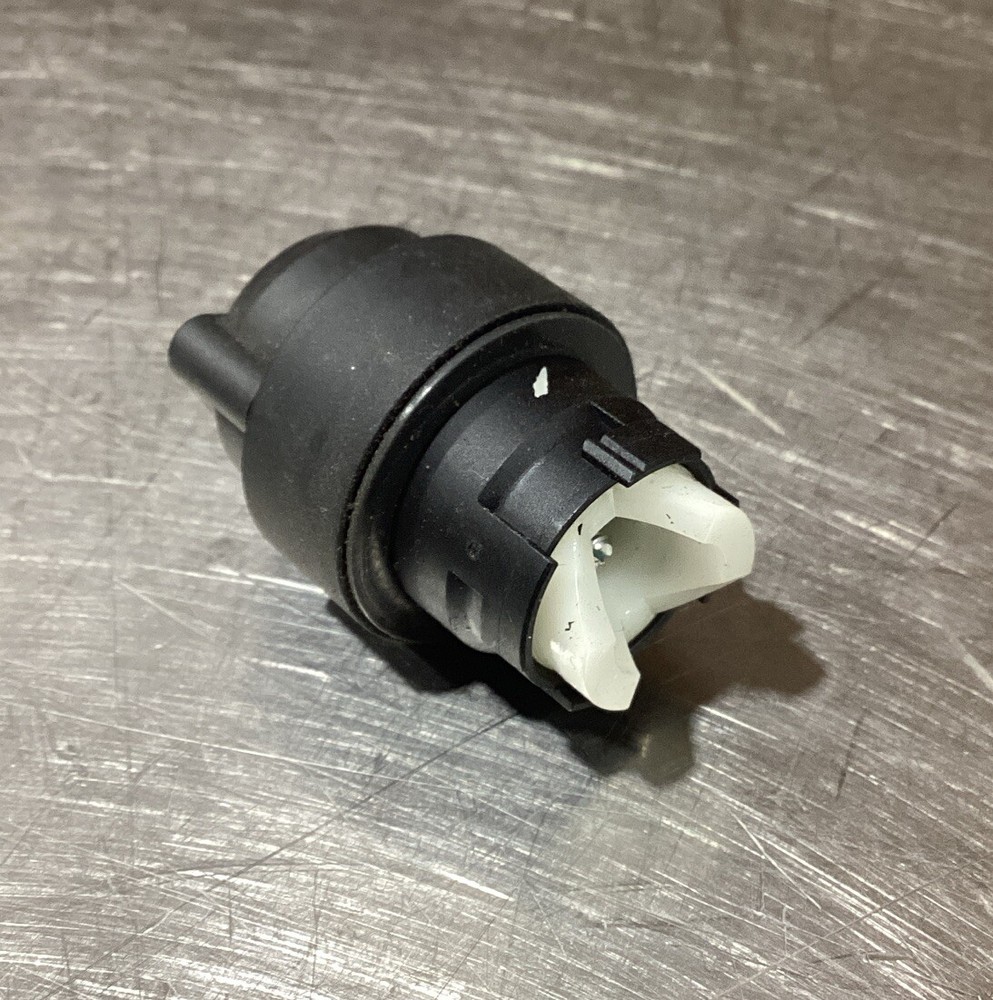 Unbranded G513 Keyed Selector Switch NO KEY Used