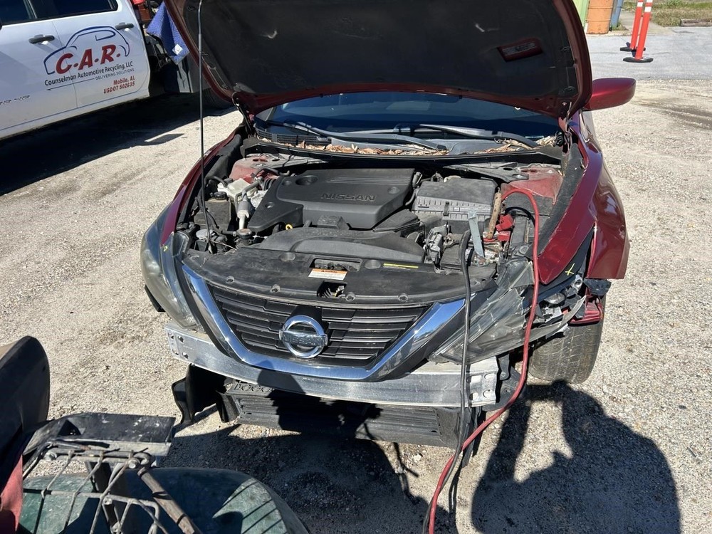 ALTIMA 2016 High Mounted Stop Light 104955437