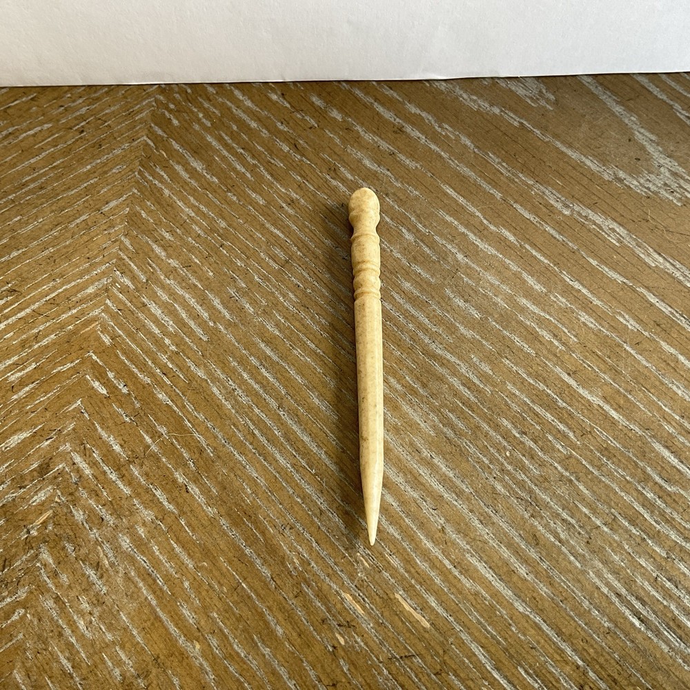 Vintage Bone Knitting Needle