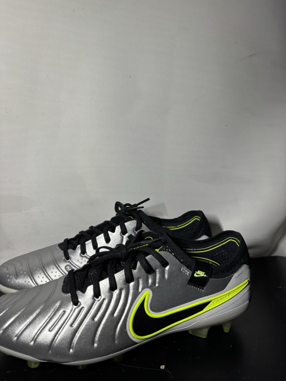 Nike Tiempo Legend 10 Elite FG Pro Soccer Cleats HF8980-001 Men's Size 8.5