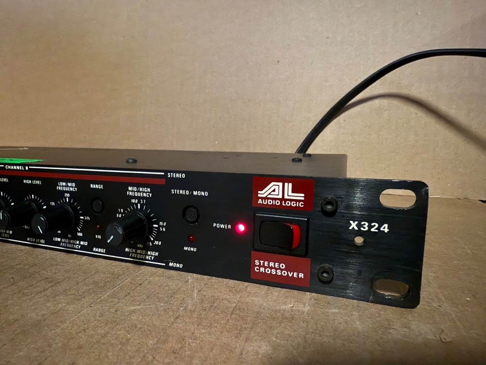 AUDIO LOGIC X324 STEREO CROSSOVER - TESTED