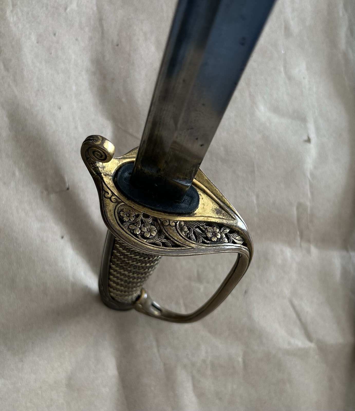 RUSSO JAPANESE WAR OFFICERS CAVALRY SWORD & SCABBARD ,BLOOD GROOVE