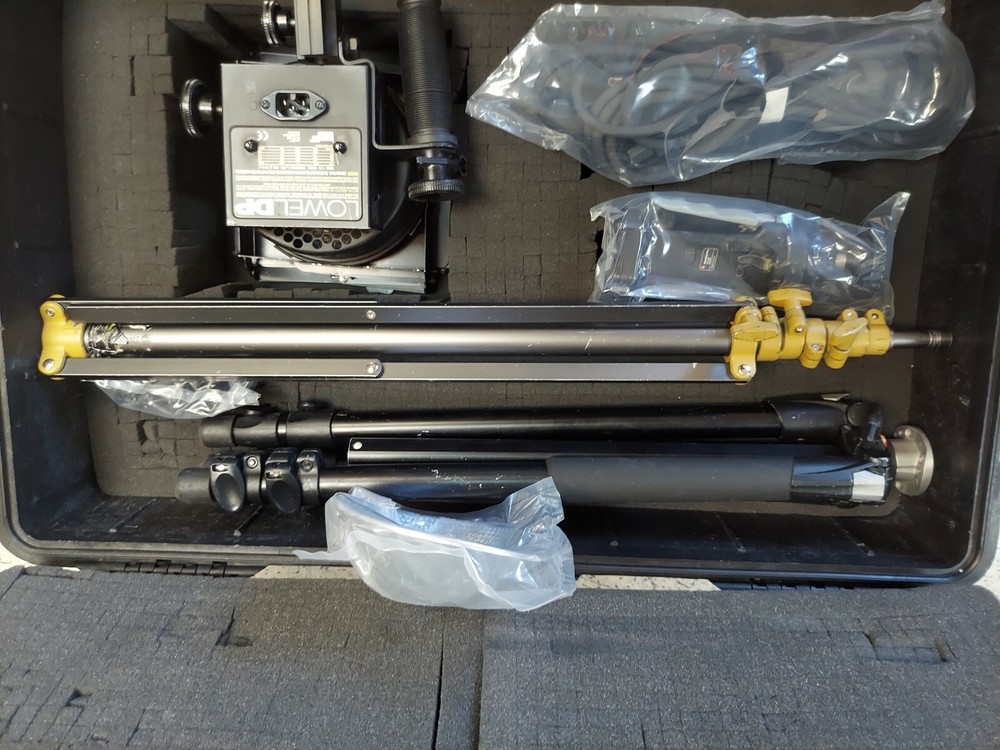 Lowel DP Light Source 120-240 V 1000W BR