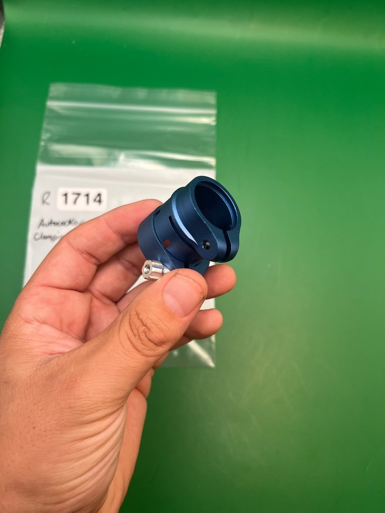 Autococker Clamping Feedneck