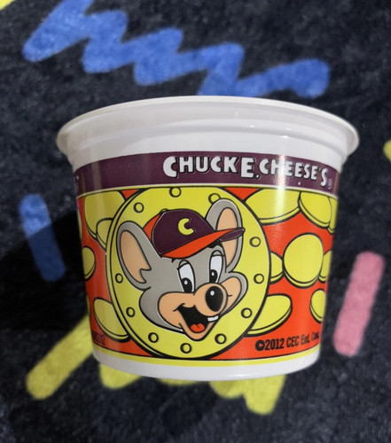 Chuck E Cheese Token Cup From The Year 2012 - Near Mint Condition