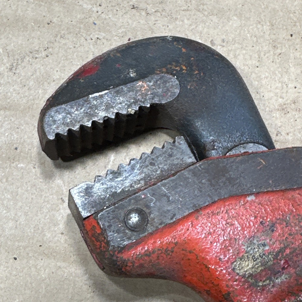 RIDGID E10 Offset Pipe Wrench U.S.A. MADE TOOL, E-10 *FREE SHIPPING *.