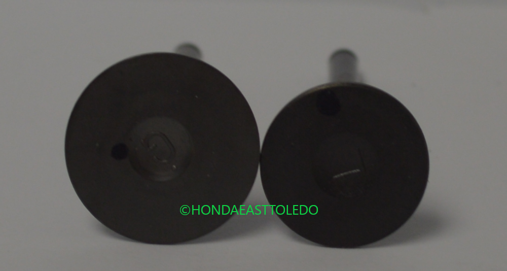 OEM Yamaha Intake Exhaust Valves 00-07 TTR90 E S 4GL-12121-01-00 4GL-12111-11-00