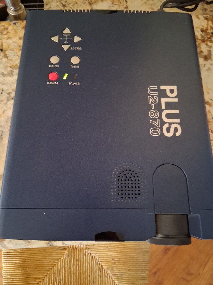 PLUS U2-870 DATA DLP PORTABLE PROJECTOR - Good Working Condition