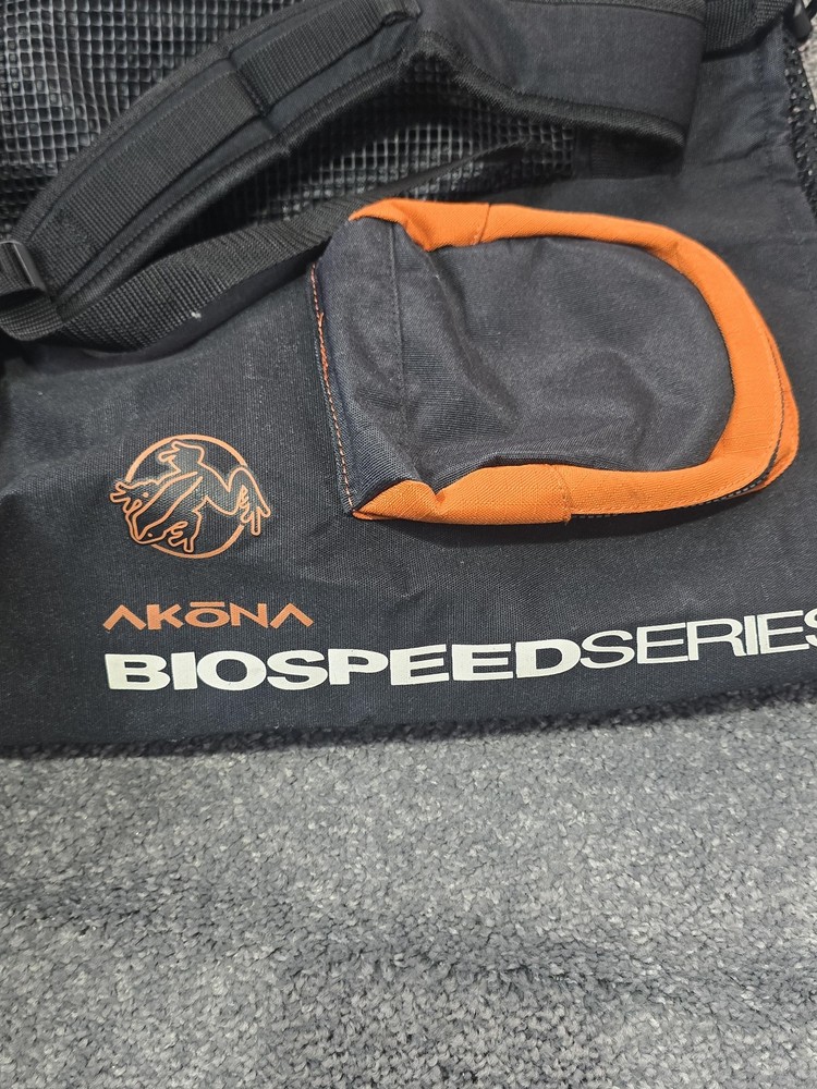 Akona BioSpeedSeries Triathlon Transition Drawstring Backpack Large Black Mens