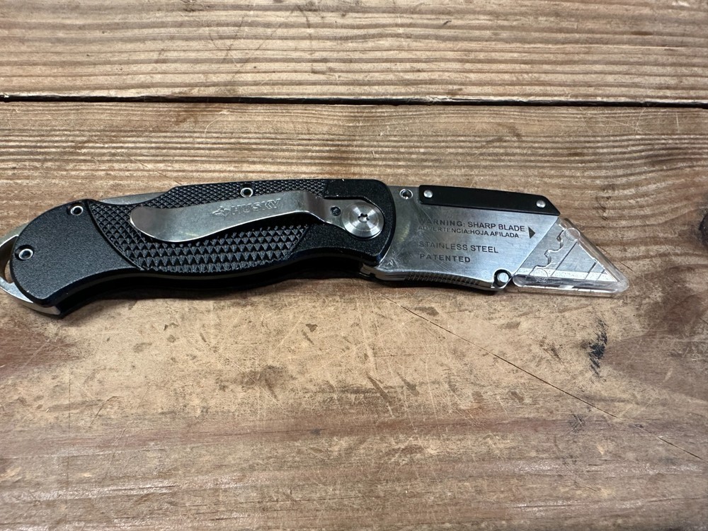 Husky Knife Folding Lock-Back Utility Knife Textured Grip Quick Change New