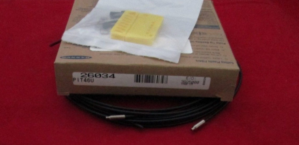 Banner PIT46U 26034 Fiber Optic Sensor new