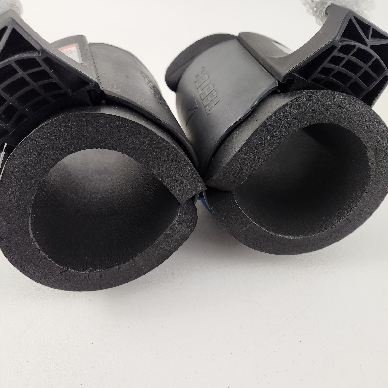 Teeter EZ-Up Gravity Boots for Inversion Decompression Stretching Back