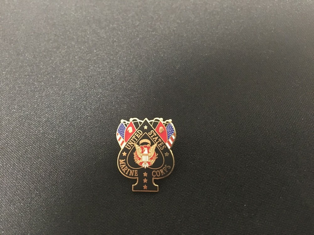 USMC SPADE USMC FLAG US FLAG HAT PIN