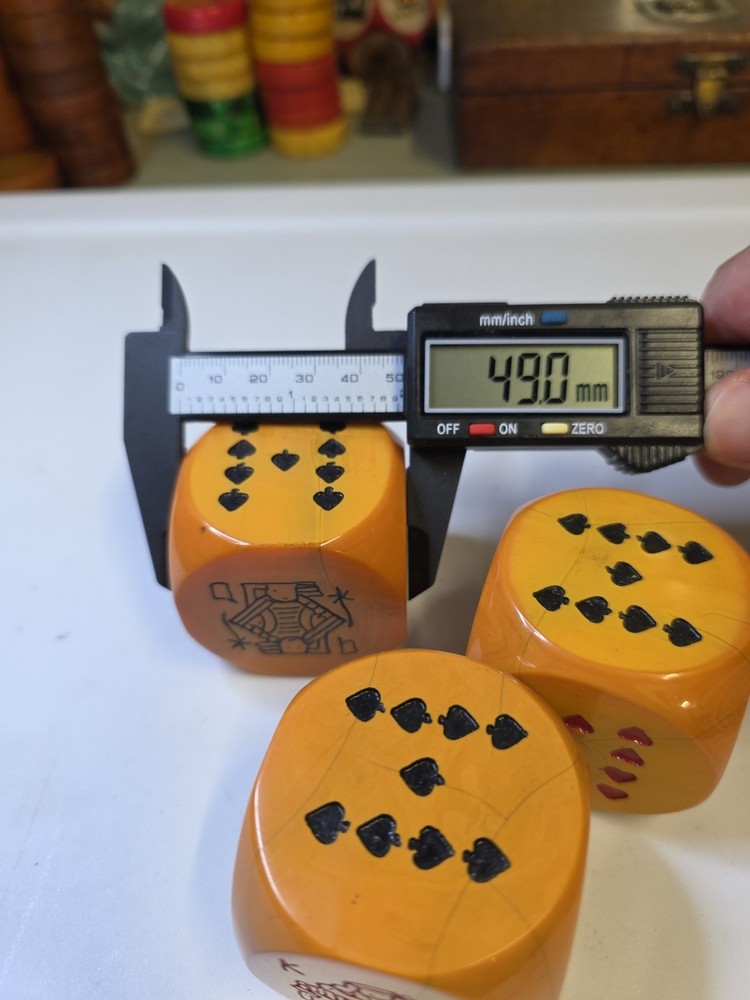 Bakelite Poker Dice 2" Jumbo • 3 Pieces
