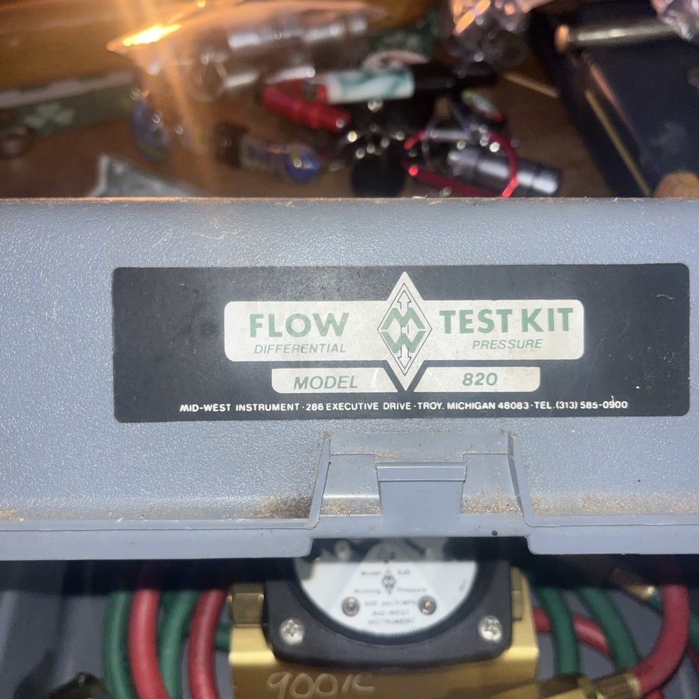 MID-WEST INSTRUMENT MODEL 820 FLOW TEST KIT with Case Untested As Is