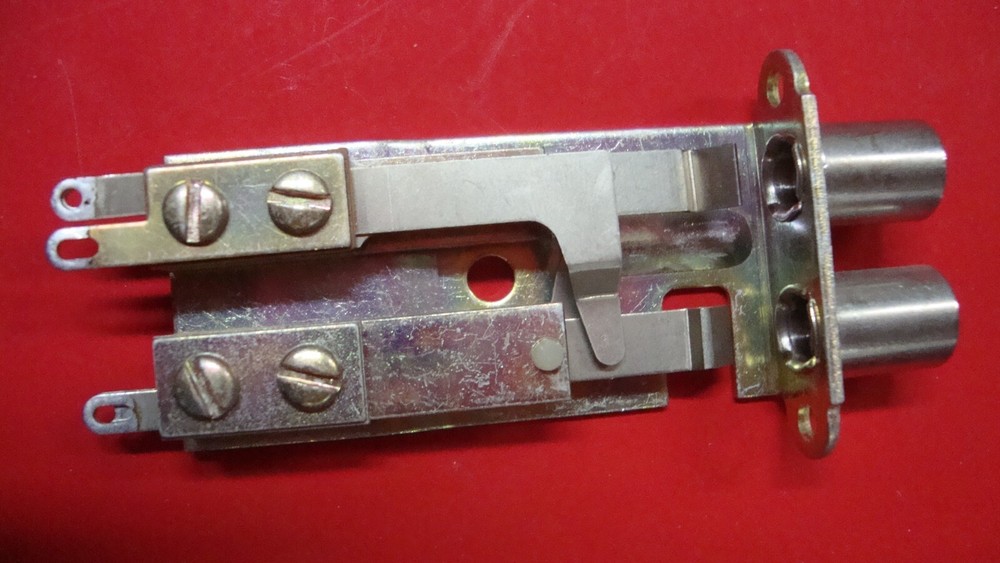 Switchcraft  #MT-388   TWO 2-CONDUCTOR JACKS