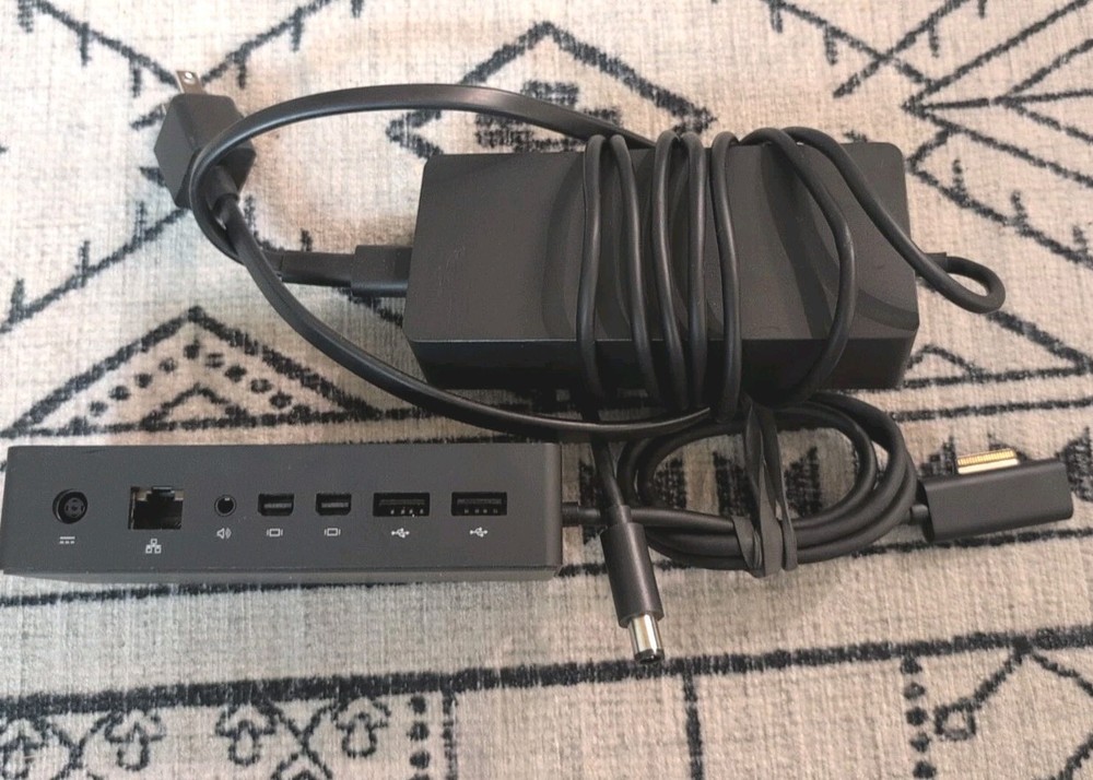 Docking Station (same as Microsoft 1661) for Surface Pro X/7/6/4/3 & More - USED