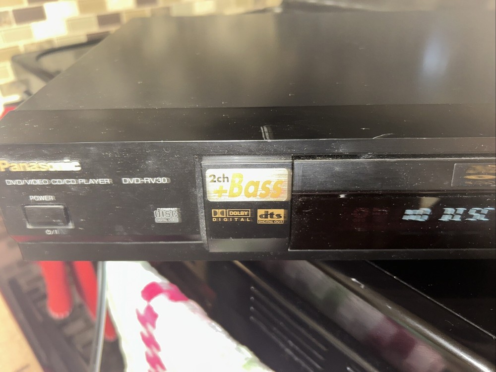 Panasonic DVD-RV30 - Video DVD / CD TESTED & WORKING No Remote