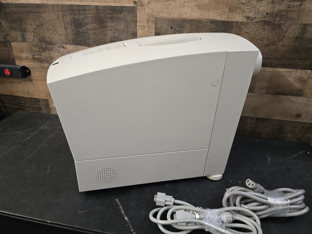 NEC Multisync LCD MT VIDEO PROJECTOR Working