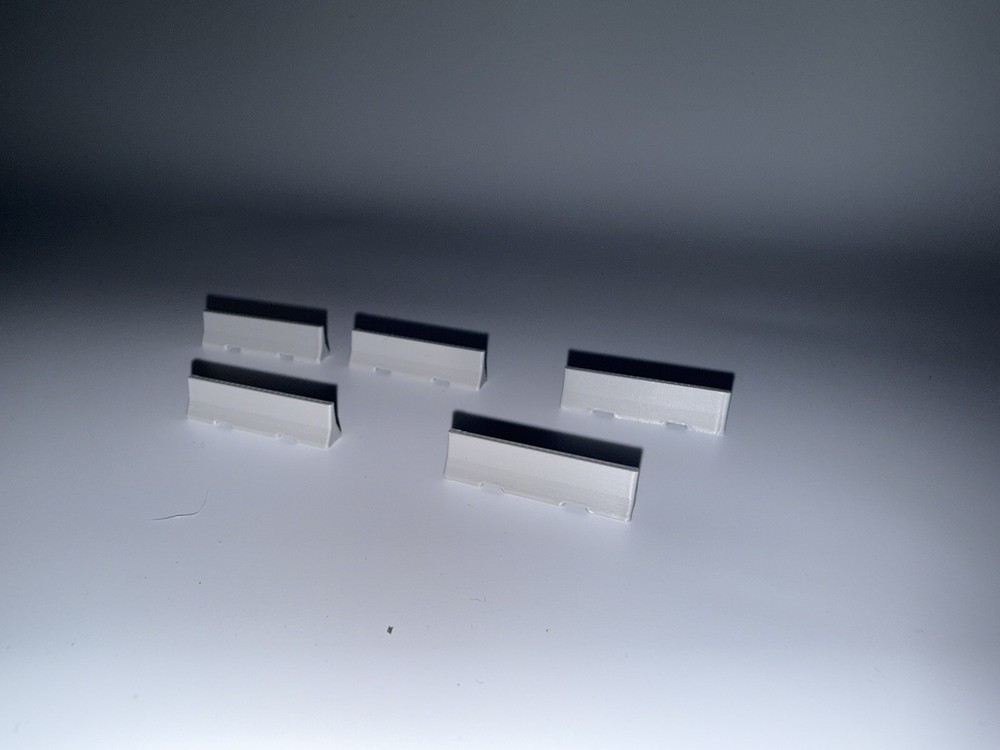 1:87 HO Jersey Barriers 5pk Gray
