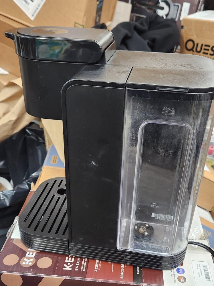 Keurig K-Express Essentials Single Serve K-Cup Coffee Maker Black used Missing f