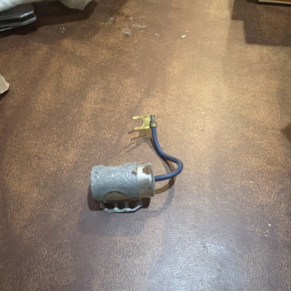 Bendix P & D Condenser. UC– 111 ￼New In Box