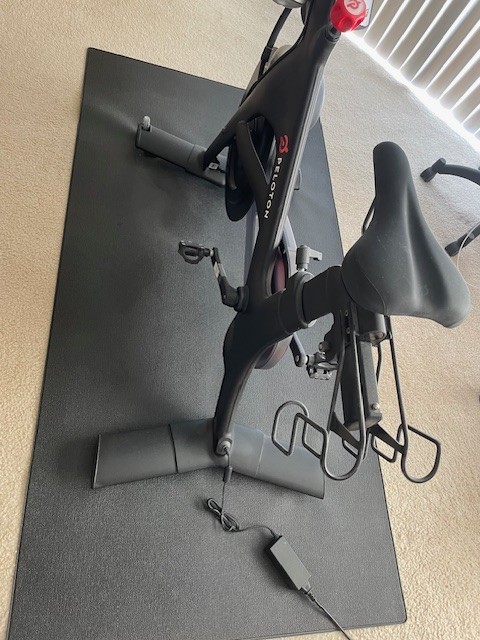 Peloton Indoor Stationary - Black