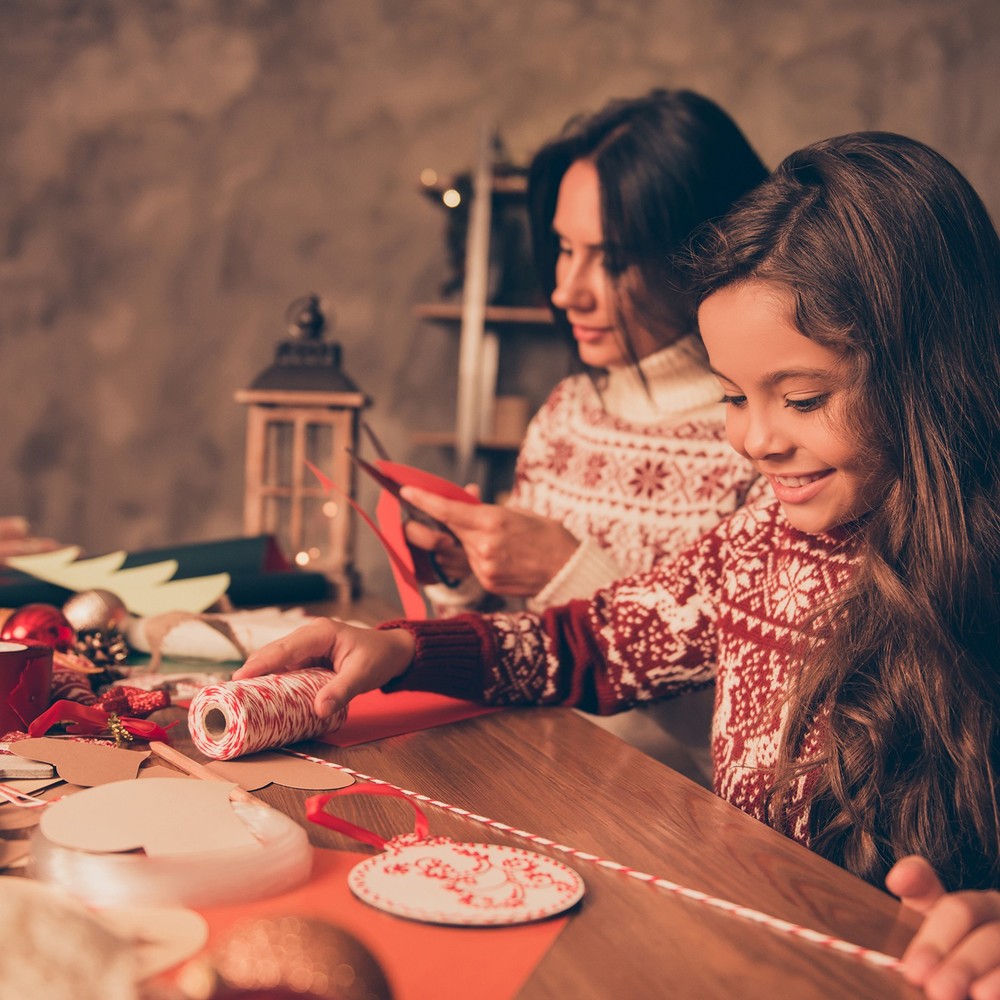 10Pcs Wooden Empty Spools 2" x 1.4" Sewing Thread Spool Brown