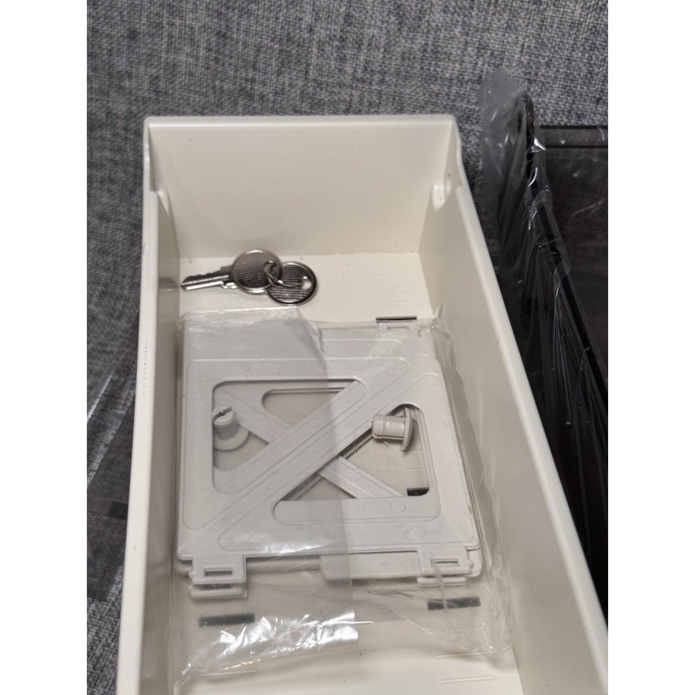 3.5” Floppy Disk Filing System Case Lockable w Key - 50 Diskette Storage Belkin