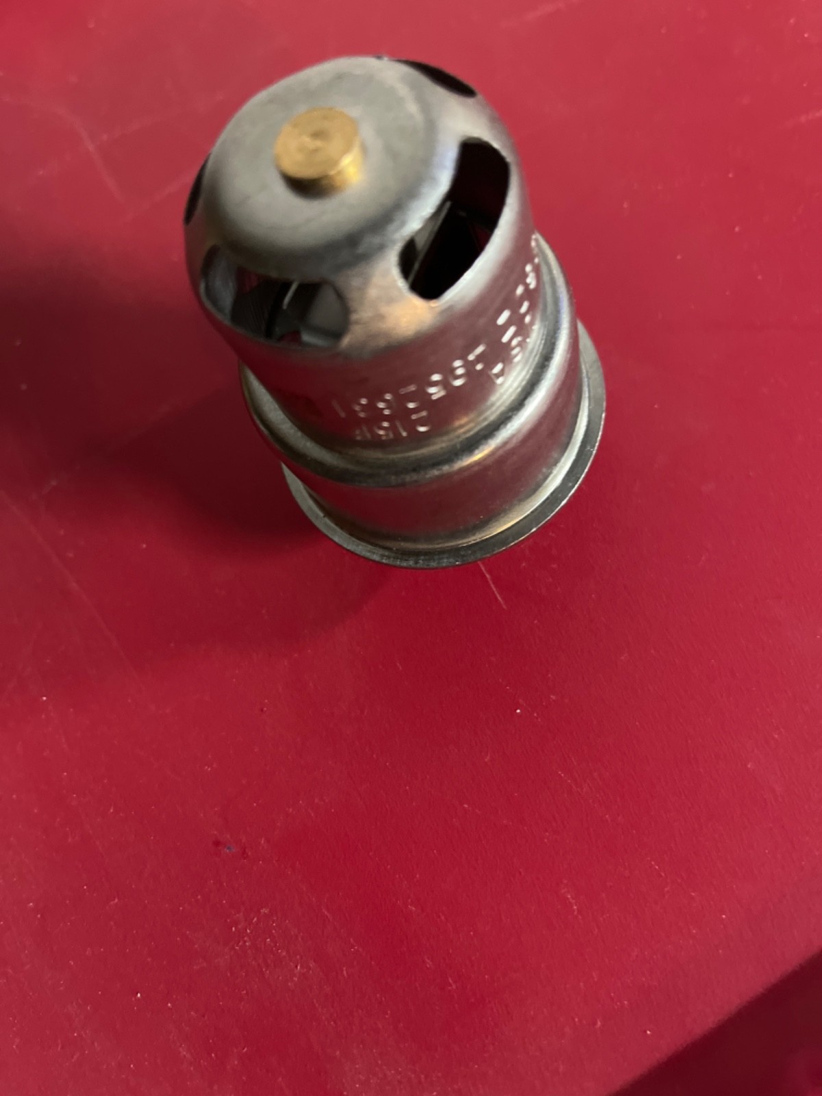 New OEM Genuine Cummins 4952631 THERMOSTAT