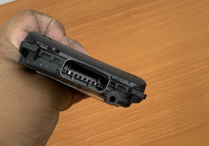 2017-2025 GMC / Chevrolet Object Sensor Alert Module 84820653 OEM