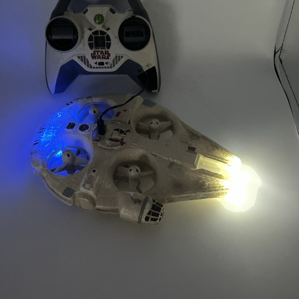 Air Hogs Star Wars Millenium Falcon RC Flying Drone Works, Needs Work