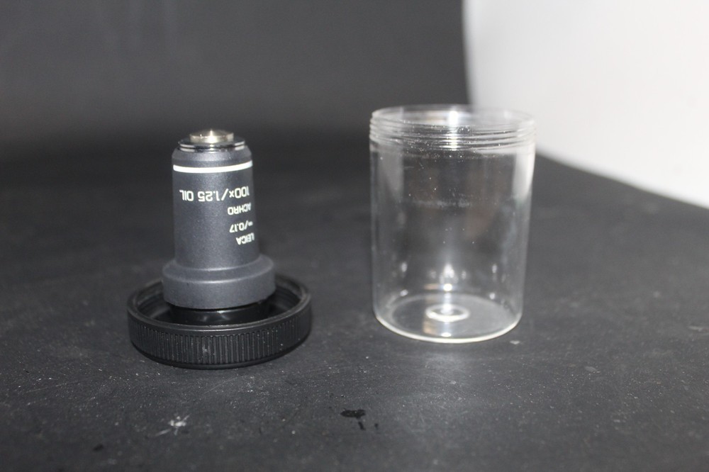 LEICA GERMANY INFINITY 100X 13594015 ACHRO MICROSCOPE OBJECTIVE NEVER USED.