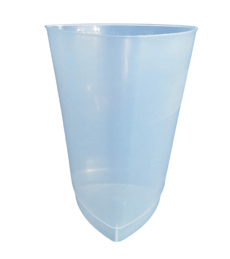 Medegen Polypropelene Triangular Graduated Measuring Container 32oz/1000cc