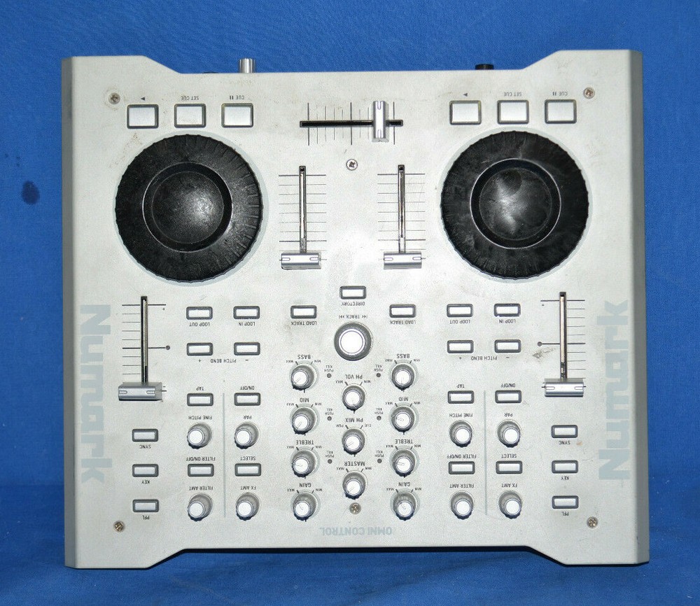 Numark Omni Control Professional DJ Controller Audio I/O & USB