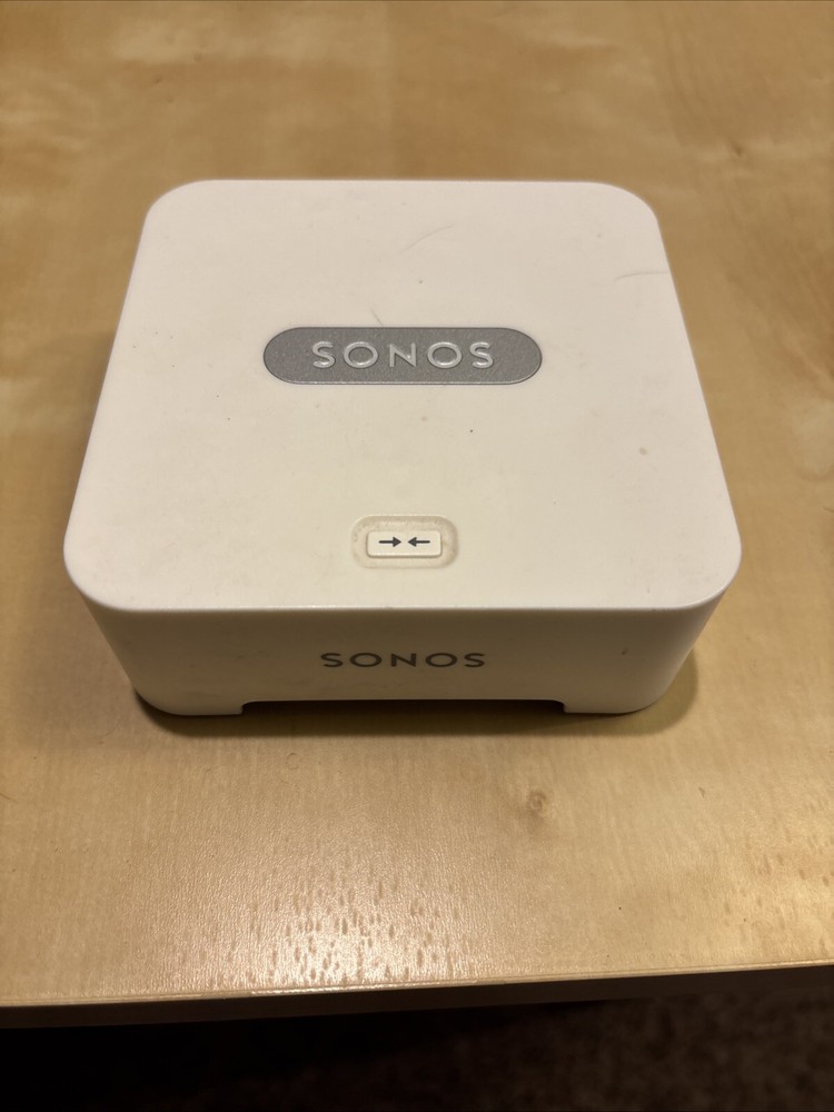 Sonos Connect Bridge (white).
