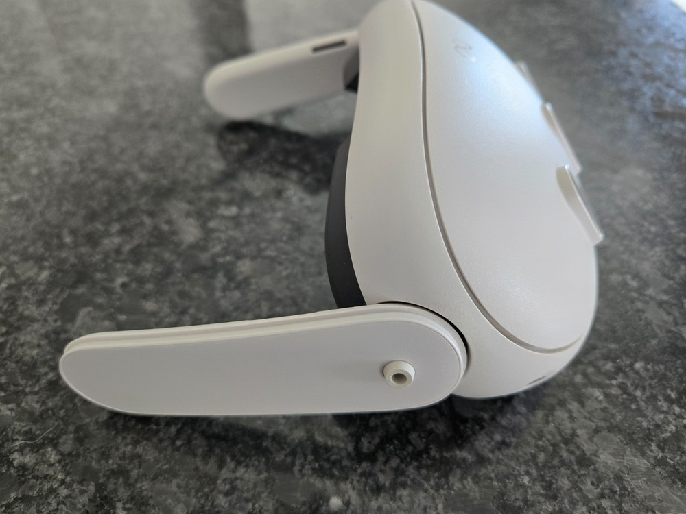 META QUEST 3 512GB HEADSET R15