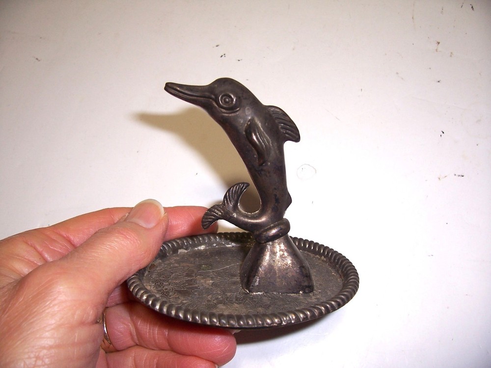VTG SILVER PLATED DOLPHIN RING JEWELRY VANITY TRINKET TRAY  LABEL HONG KONG